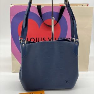 Louis Vuitton Mangara MM blue epi